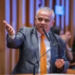 Distritais discordam de edital para regulariza&ccedil;&atilde;o de im&oacute;veis comerciais em Vicente Pires – CLDF