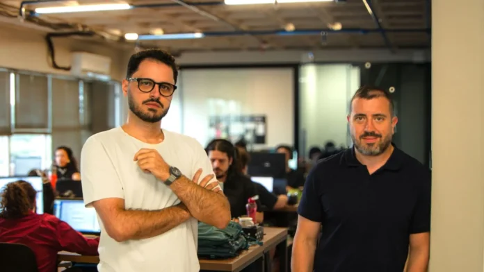 Moskit vira Ollow e aposta em IA para vendas pelo WhatsApp