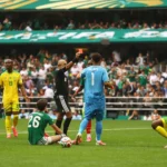 M&eacute;xico x &Aacute;frica do Sul tem recorde de vermelhos em abertura de Copa | Ge