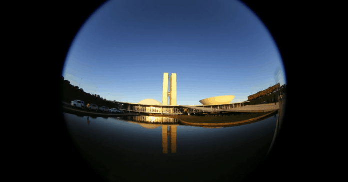 Emendas parlamentares de comissão revivem orçamento secreto; entenda | CNN Brasil