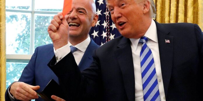 Fifa libera jogador dos EUA expulso na Copa, após ligação de Trump
