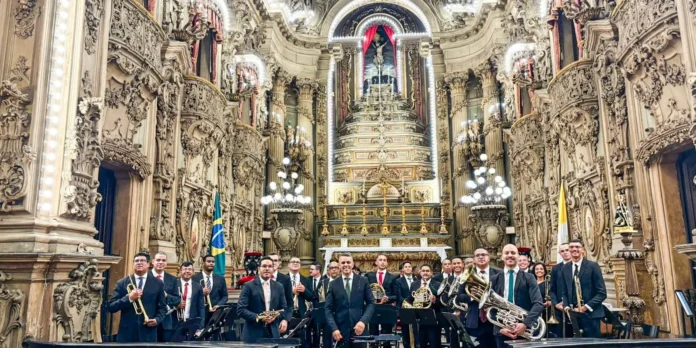 Concerto de banda em igreja no Rio chama aten&ccedil;&atilde;o para encontro mundial