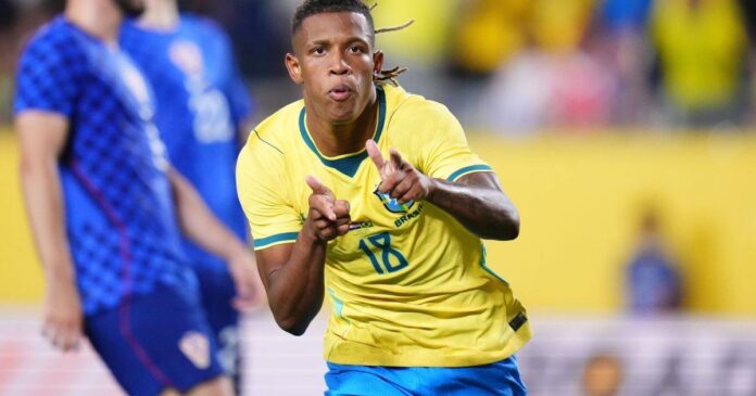 Alexander Barboza, novo zagueiro do Palmeiras • Divulgação/Palmeiras