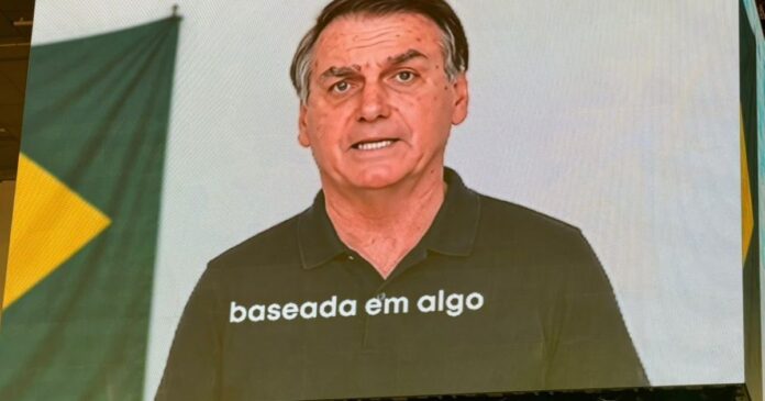 PT aciona STF por vídeo de IA de Bolsonaro exibido em convenção do PL
