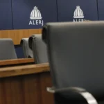 Advogado solicita interven&ccedil;&atilde;o federal na Alerj e perman&ecirc;ncia de Ricardo Couto no governo do Rio