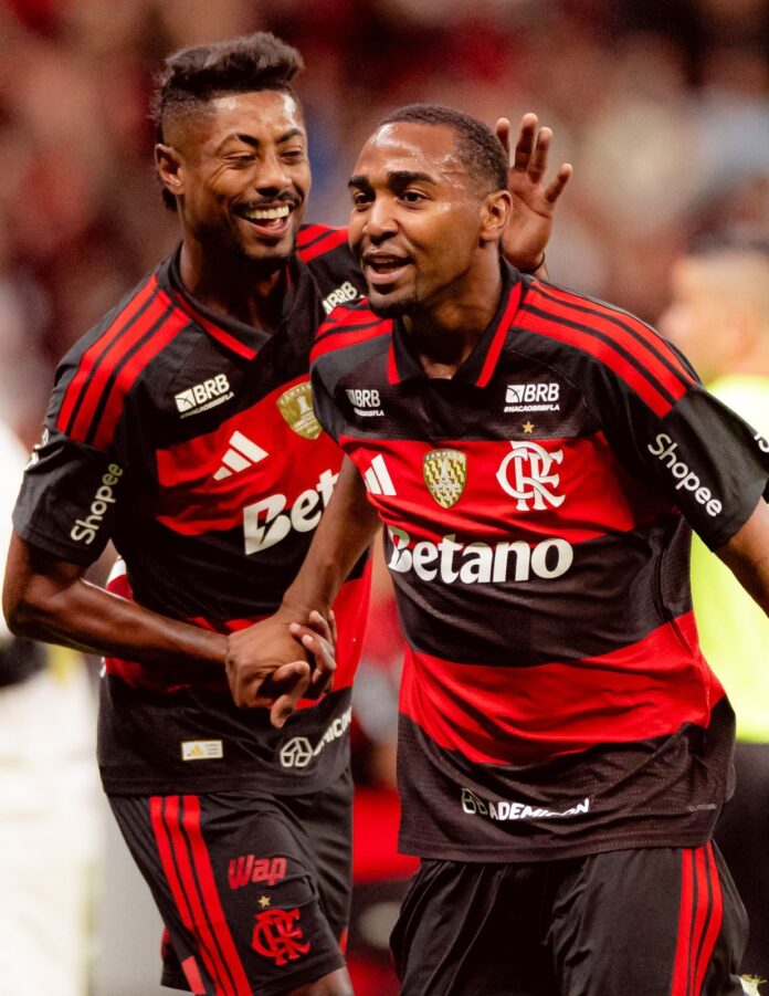 Lorran no Flamengo: Jornal espanhol exalta boa fase