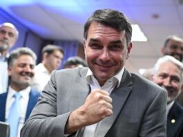 Flávio conquista apoio de 17 diretórios do MDB e amplia alianças contra Lula